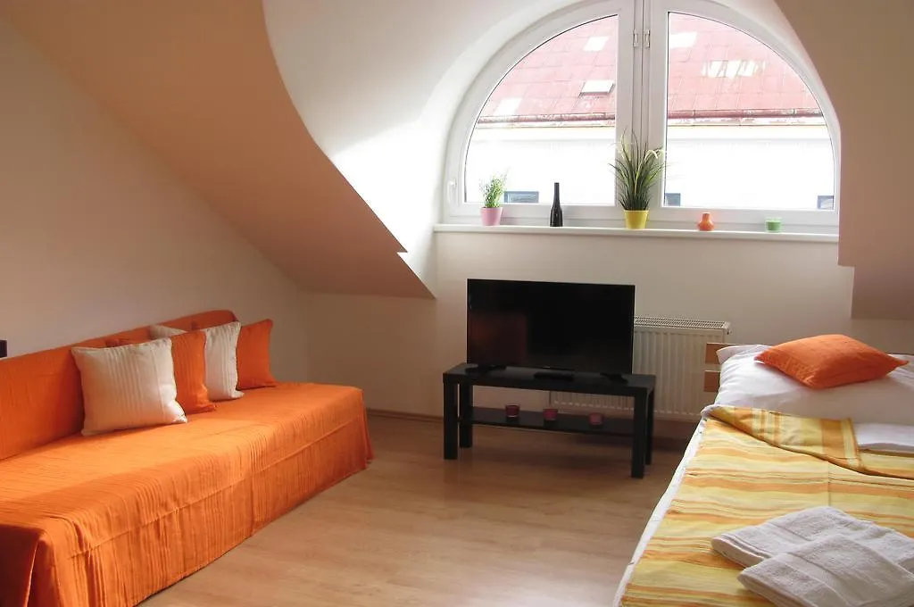 Ξενοδοχείο με διαμερίσματα Mystayprague Apartments
