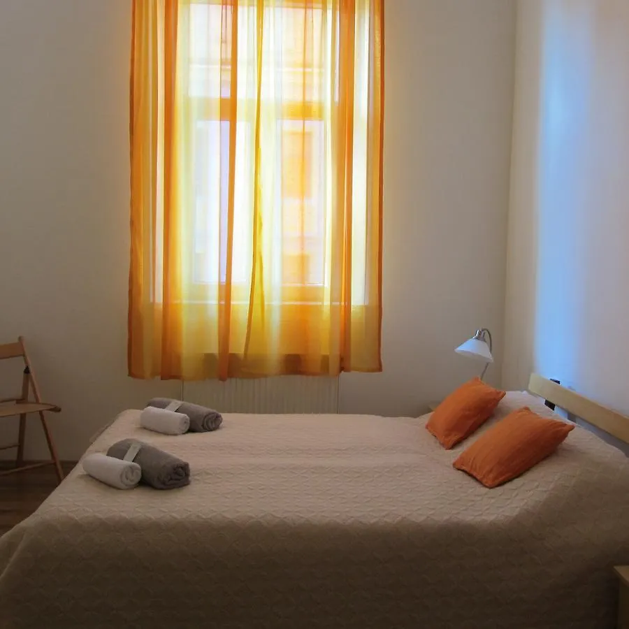 Mystayprague Apartments 3*, Πράγα